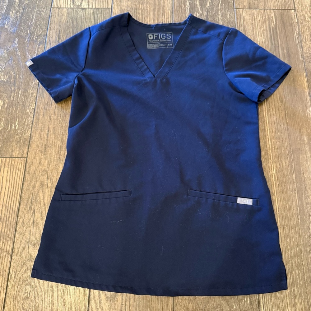 Figs Womens Casma Three-Pocket Scrub Shirt Top Size XXS‎ in Navy Blue